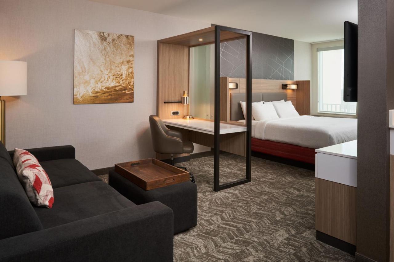 สปริงฮิลล์ สวีท บาย เรดิสัน แฟร์วิว ไฮต์ อิลลินอยส์ Hotel เอสเตอโร ภายนอก รูปภาพ